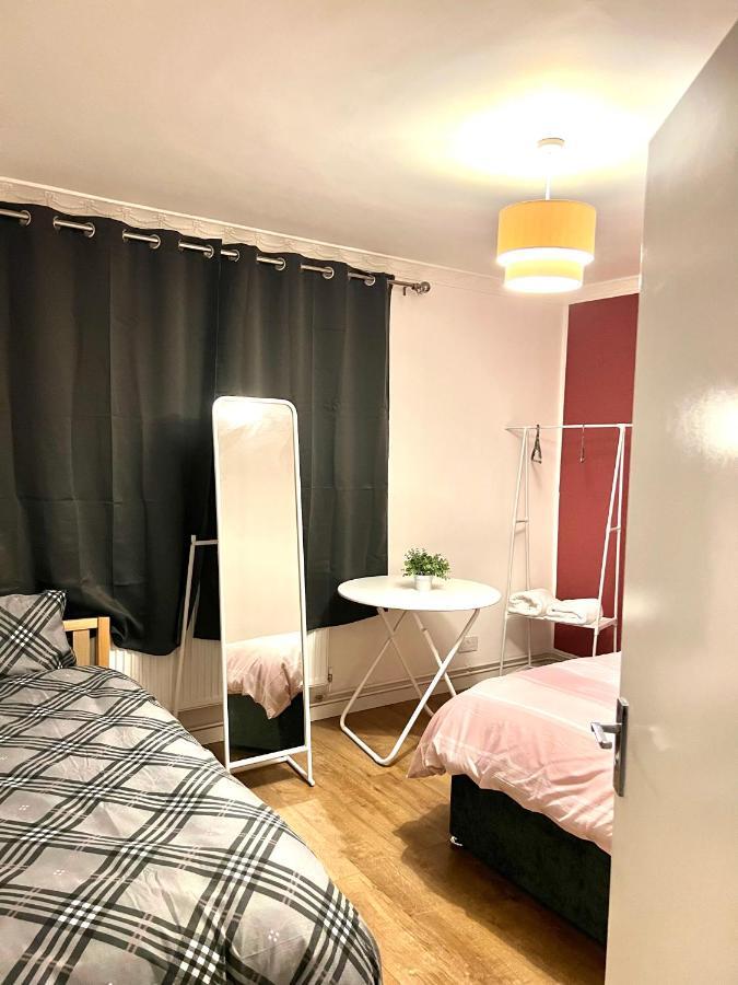Large Room With Two Bed In Central Londres Exterior foto